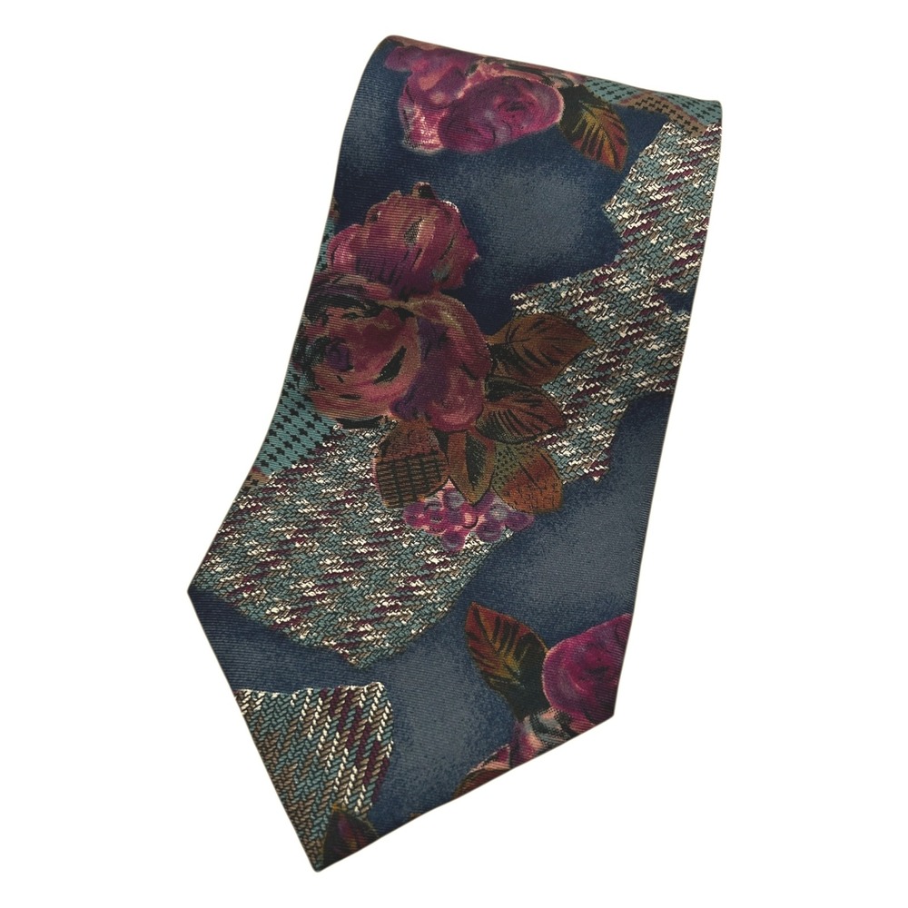 L'Atelier 100% Italian Silk Floral‎ Rose Pattern Neck Tie Made in USA 58"L x 4"W